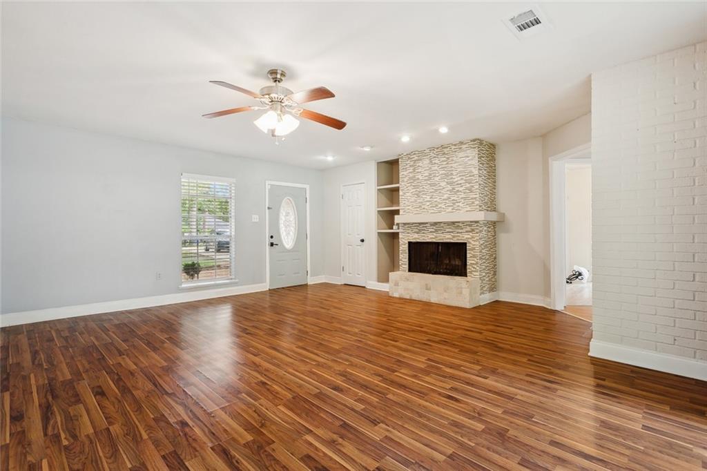 309 E SAINT MARY Drive
