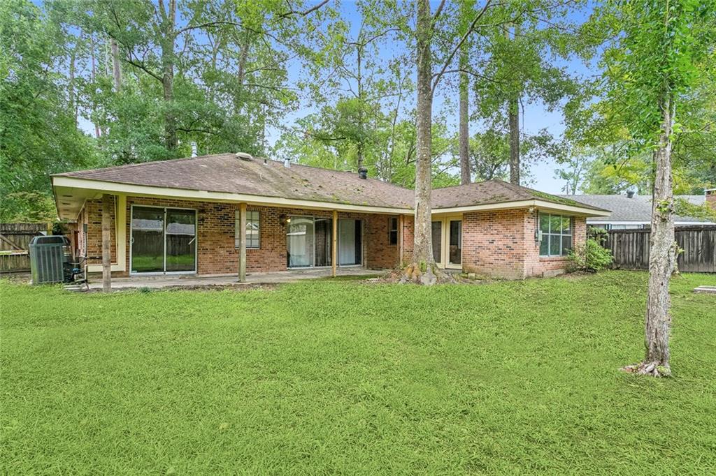 309 E SAINT MARY Drive