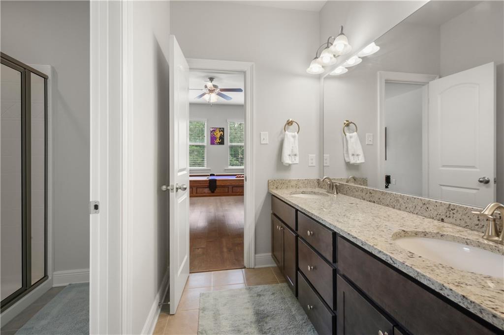 752 PERRILLOUX Trace