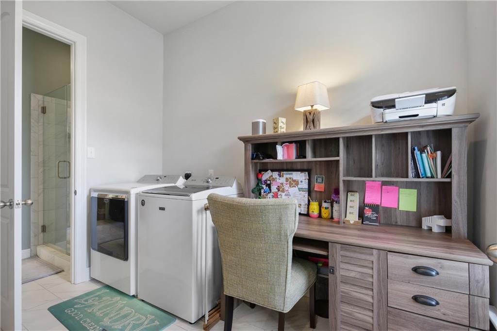 752 PERRILLOUX Trace