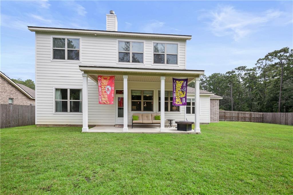 752 PERRILLOUX Trace