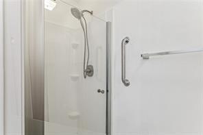 32 S COURT VILLA Court 32