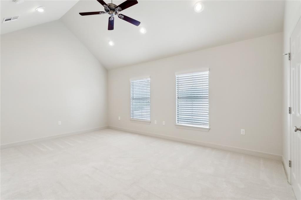 815 AUTUMN Place