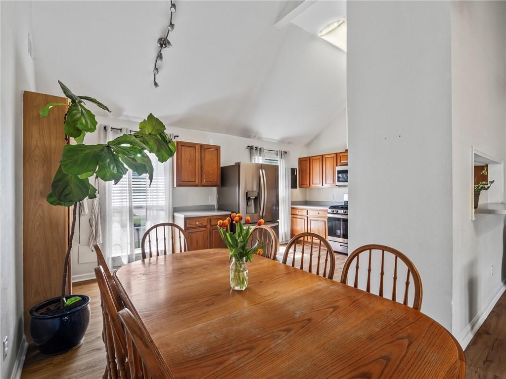 721 WOODRIDGE Boulevard