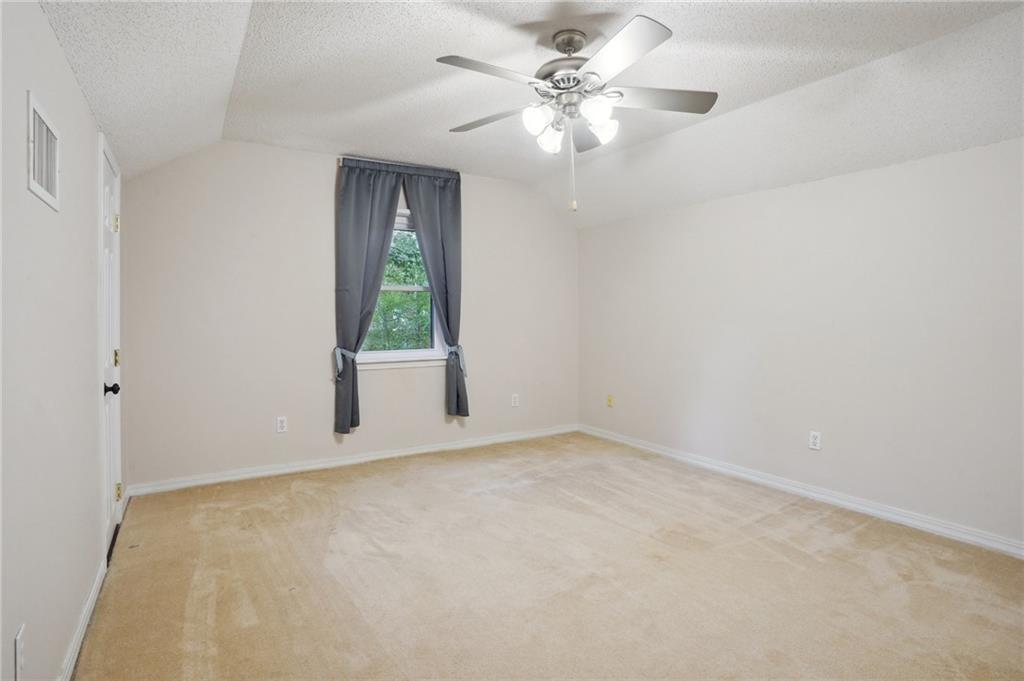 151 LIVE OAK Street