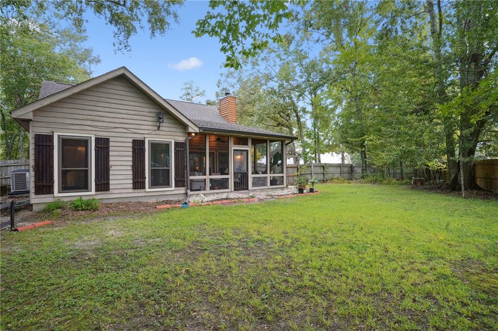 151 LIVE OAK Street