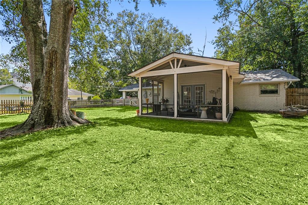 2339 JEFFERSON Street