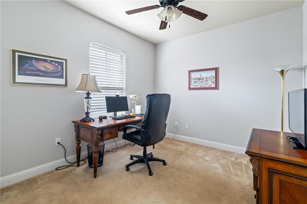 20243 KINGLAND Drive