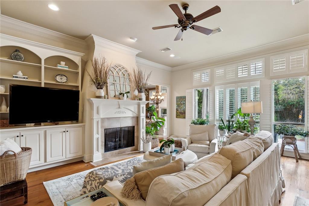 508 UPTON GREY Court