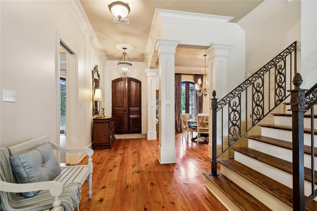 508 UPTON GREY Court