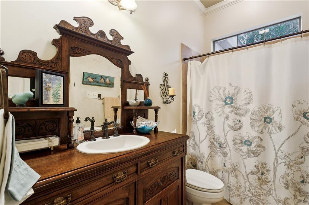 508 UPTON GREY Court