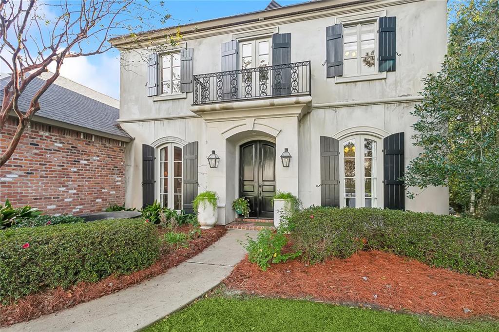 508 UPTON GREY Court