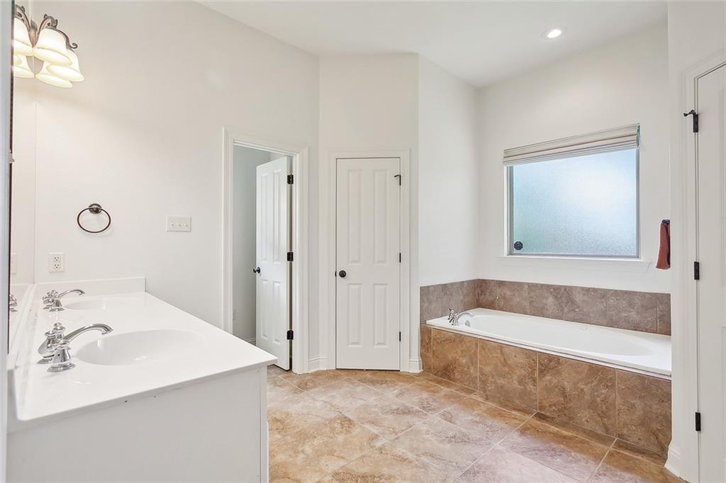 213 MALLARD GLEN Drive