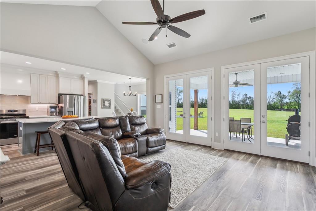 11612 WILLIE GARRETT Road