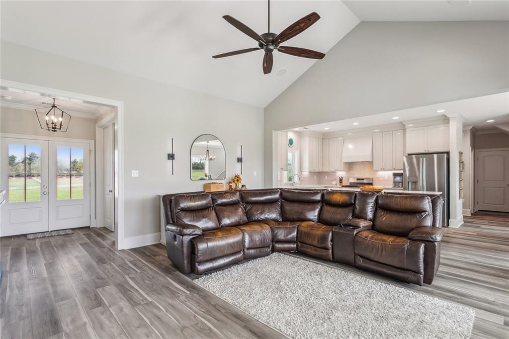 11612 WILLIE GARRETT Road