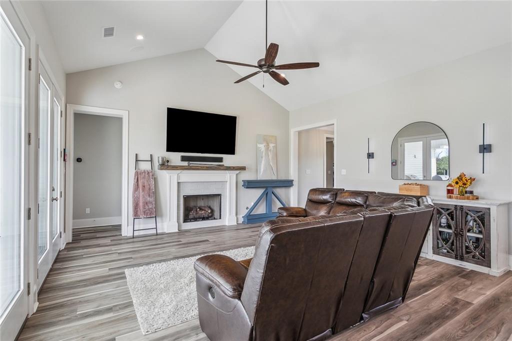 11612 WILLIE GARRETT Road