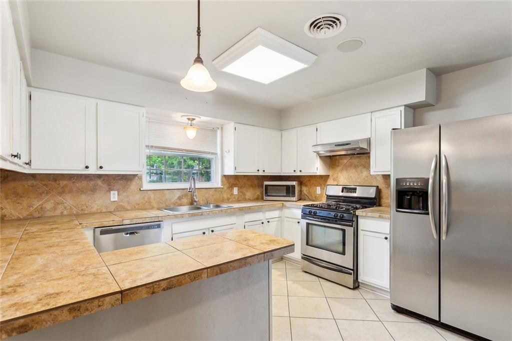 225 SANDRA LEE Drive