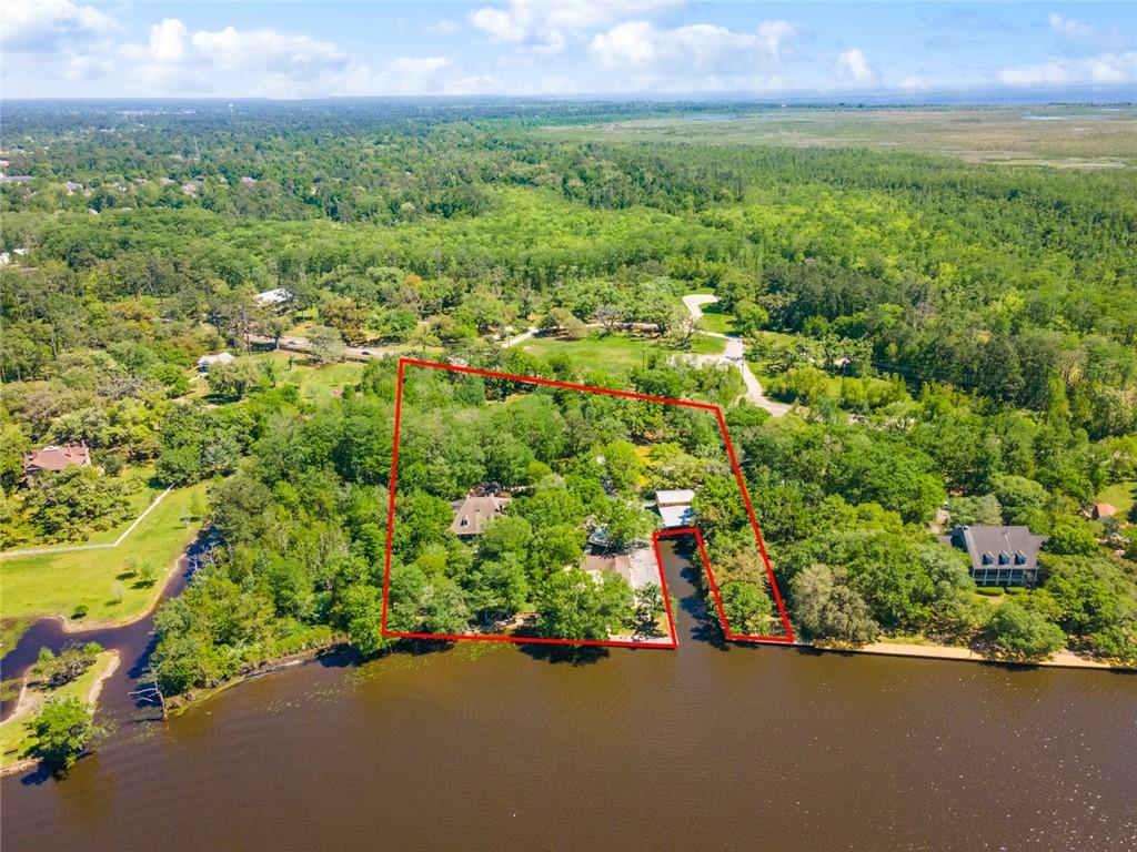 189 E HIGHWAY 22 Highway