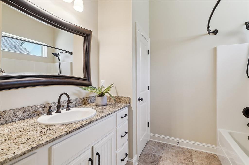 993 BEAUREGARD Parkway