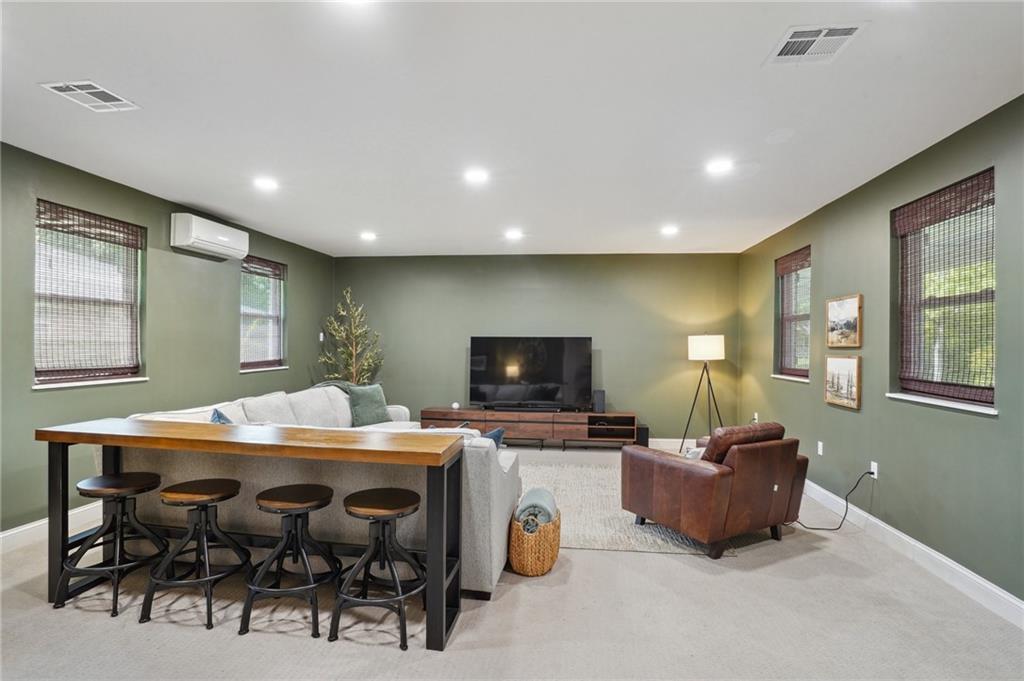 133 CRAPEMYRTLE Road