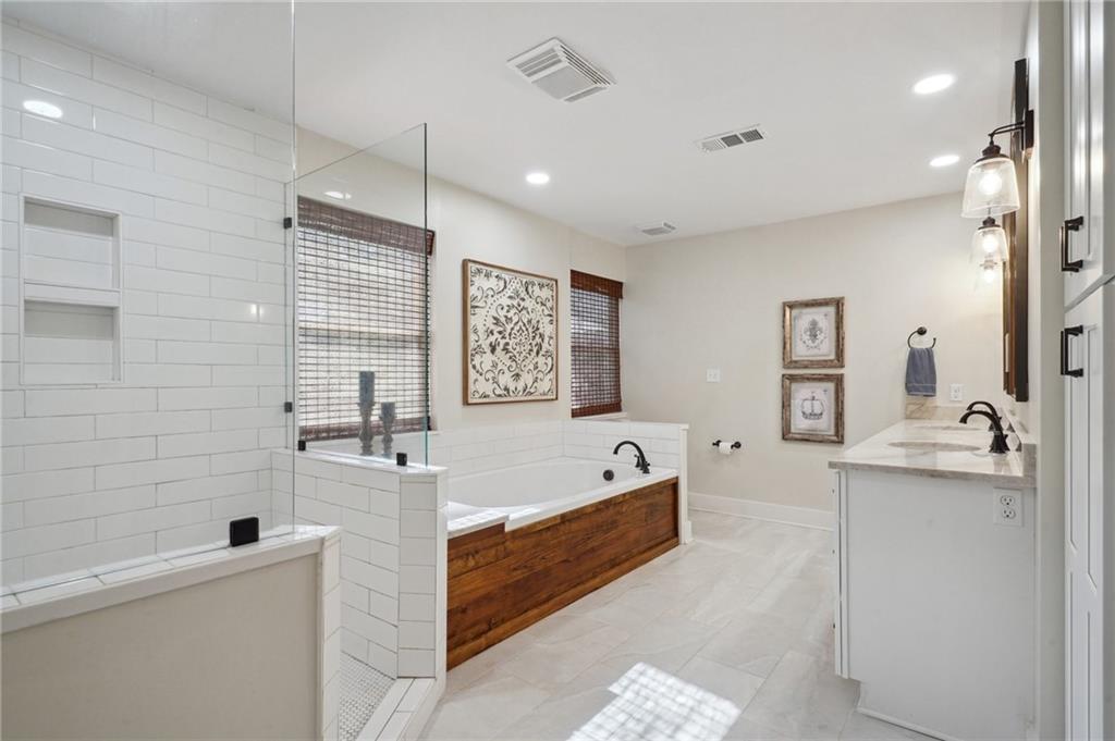 133 CRAPEMYRTLE Road