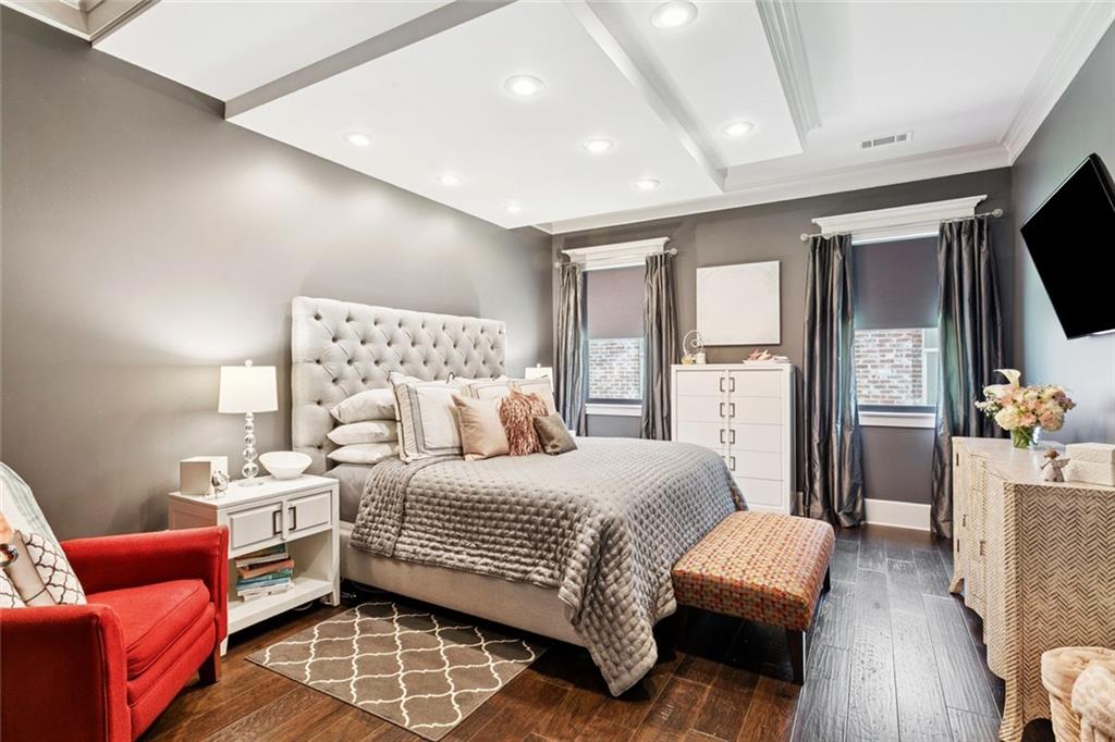 849 S CORNICHE DU LAC Drive