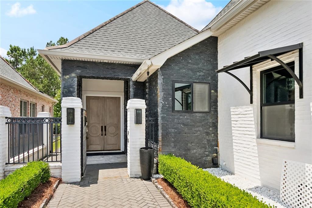 849 S CORNICHE DU LAC Drive