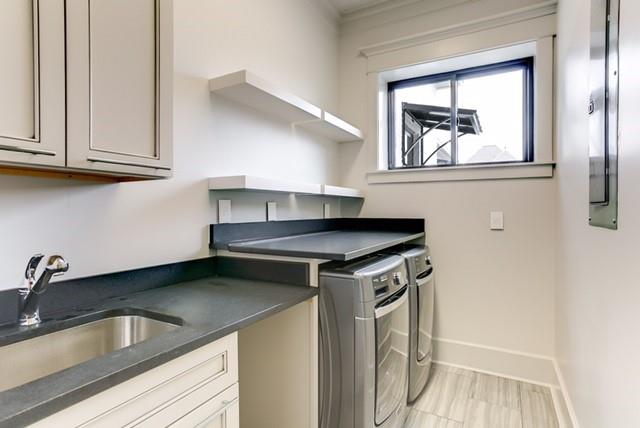 849 S CORNICHE DU LAC Drive