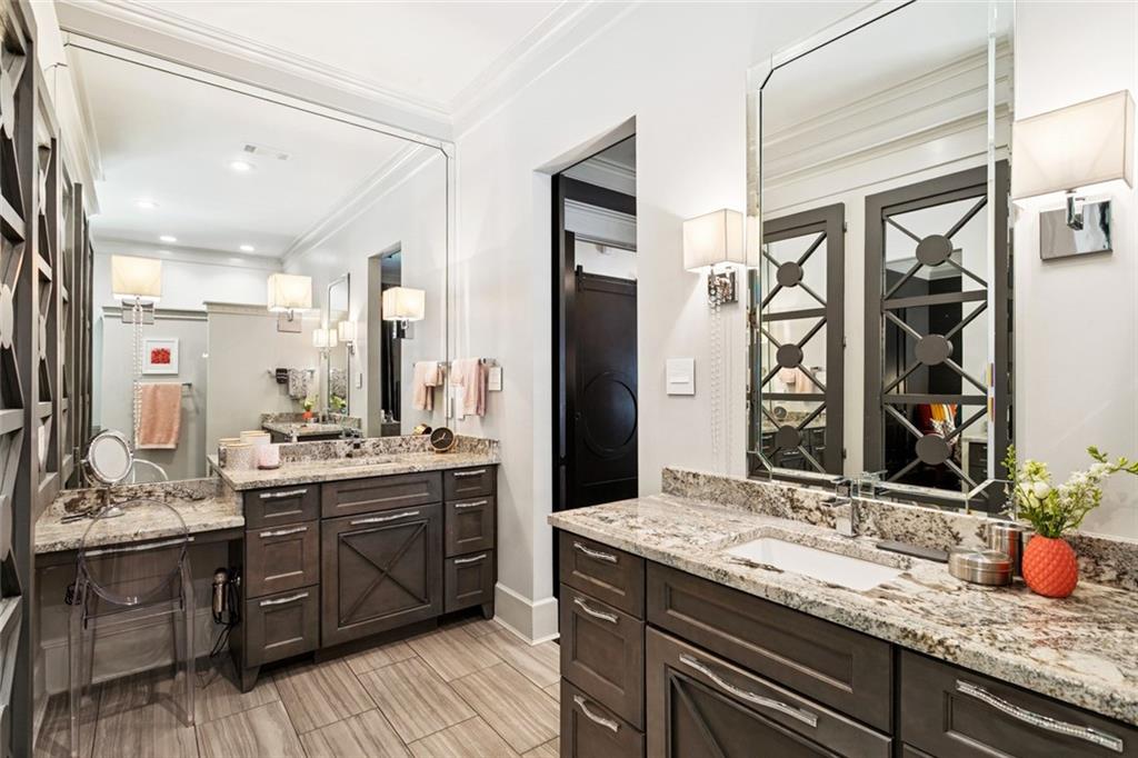 849 S CORNICHE DU LAC Drive