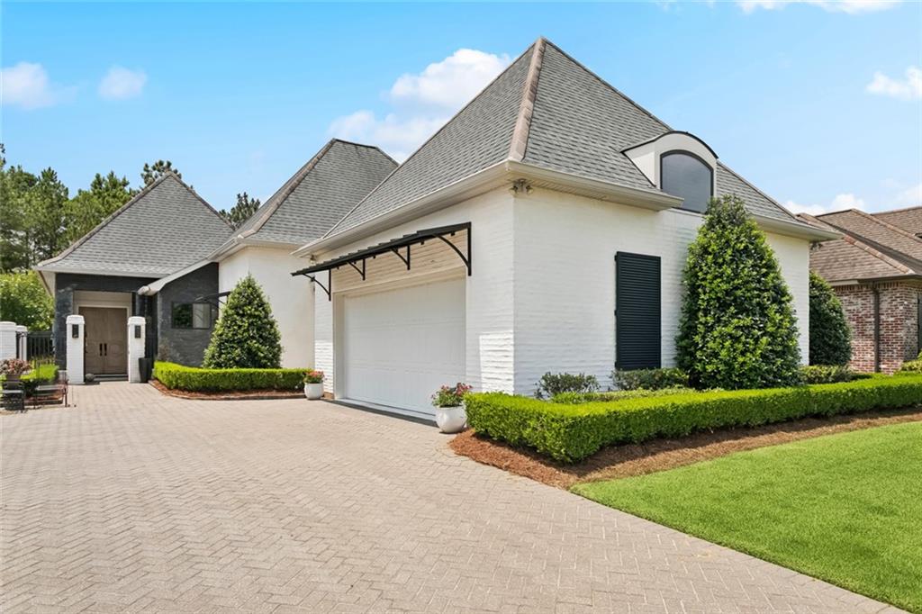 849 S CORNICHE DU LAC Drive