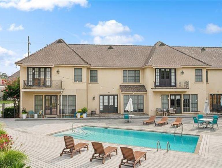 104 PINE ALLEY Drive