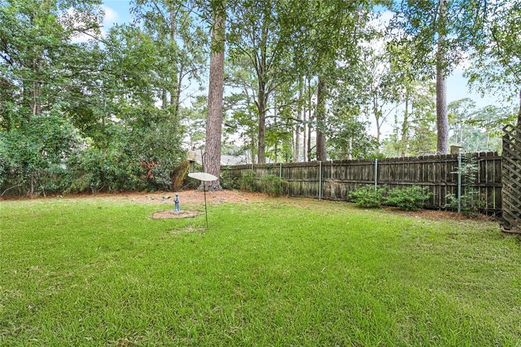 401 WATER OAK Lane