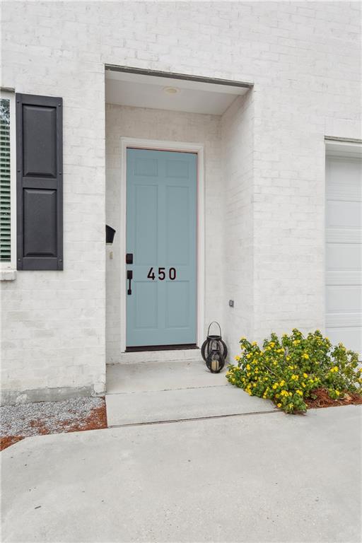 450 CARROLLTON Avenue