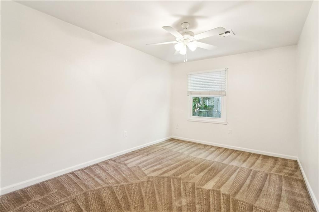 107 BELLE TERRE Boulevard