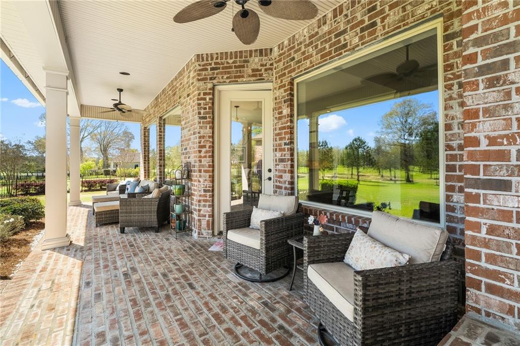 917 GREAT SOUTHERN Drive