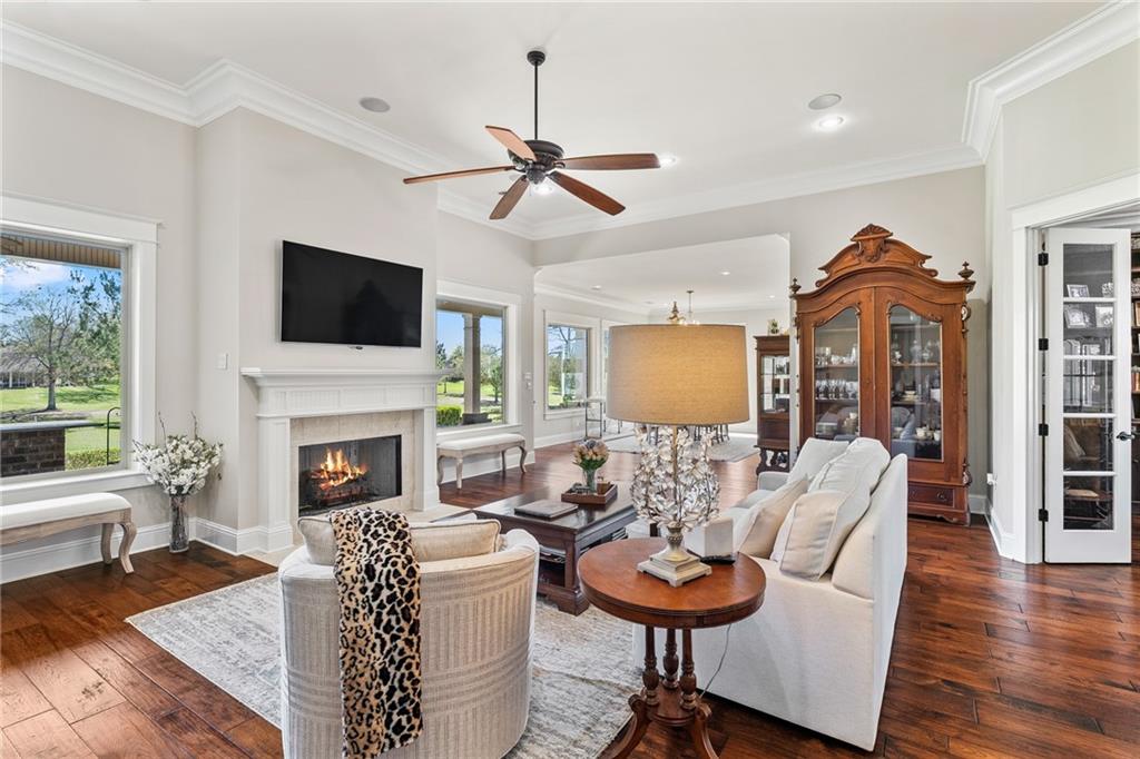 917 GREAT SOUTHERN Drive