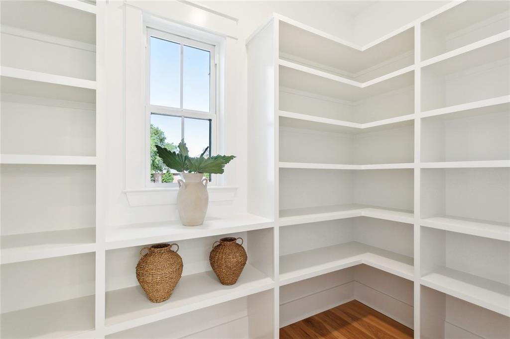 605 NORTHWOODS Drive