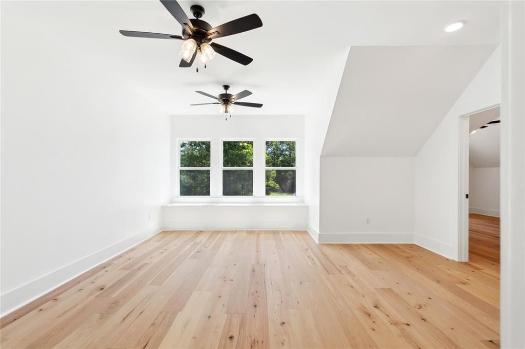 605 NORTHWOODS Drive