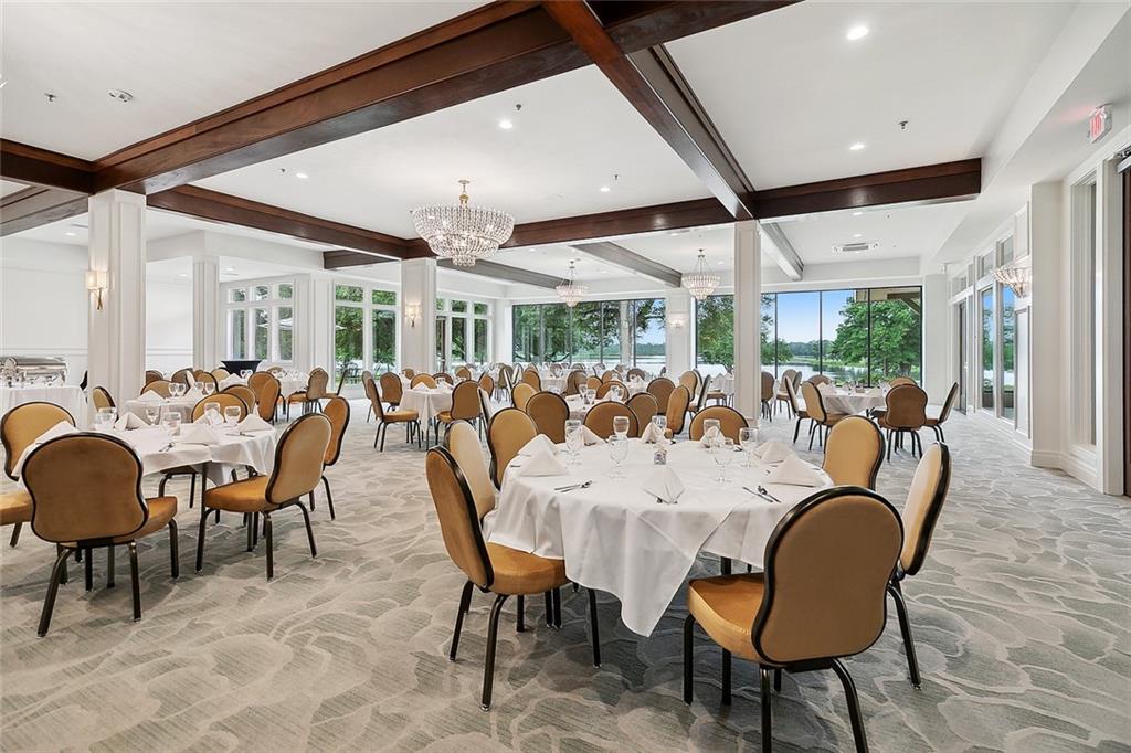 605 NORTHWOODS Drive