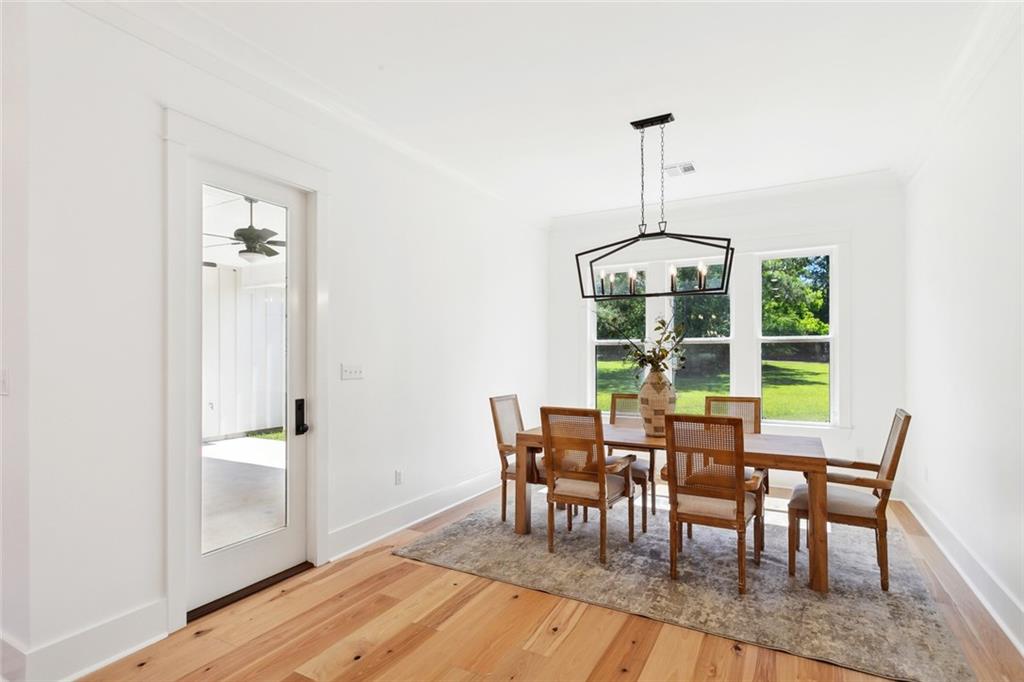 605 NORTHWOODS Drive