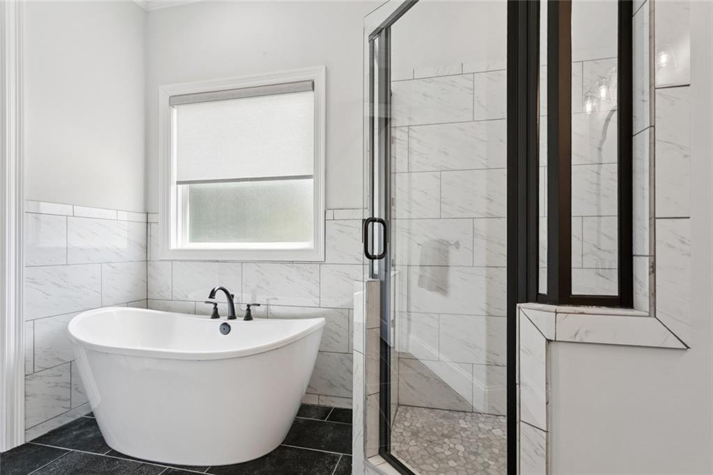 5037 TWIN RIVER Place