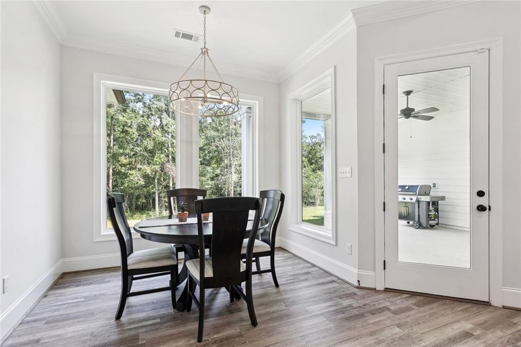 5037 TWIN RIVER Place