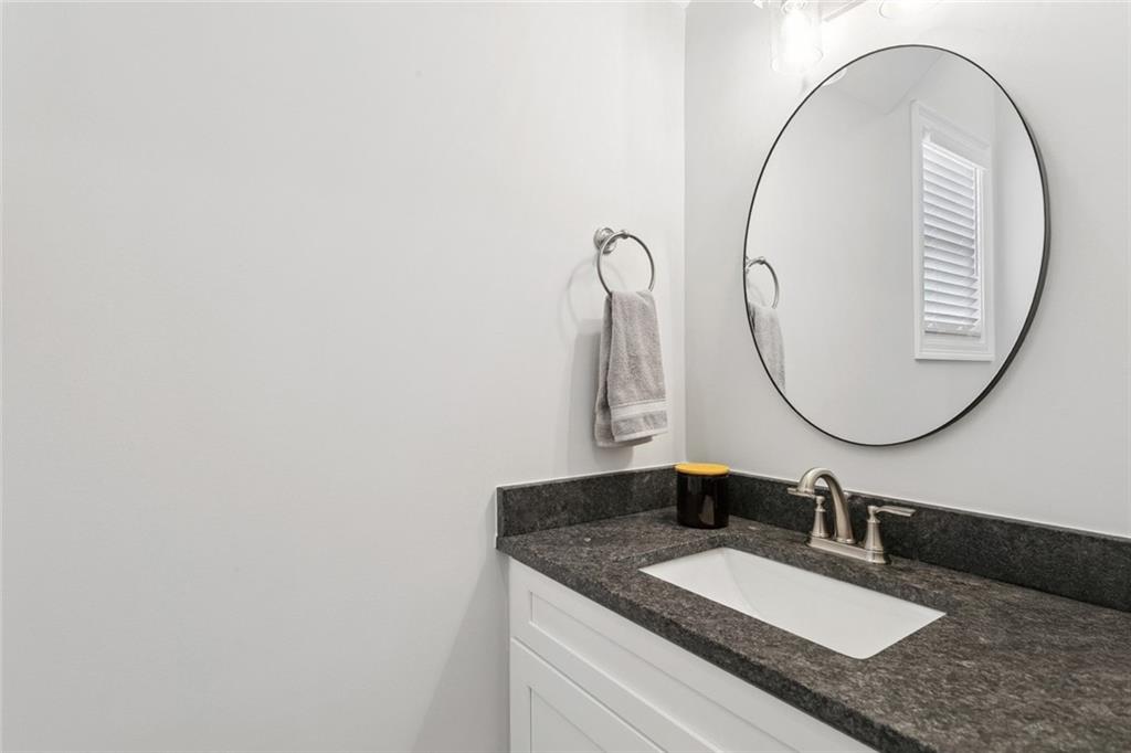 5037 TWIN RIVER Place