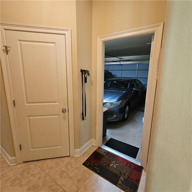 1043 TALLOW TREE Drive