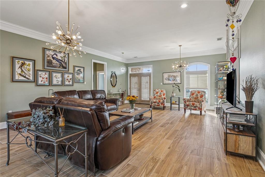 452 BELLE POINTE Drive