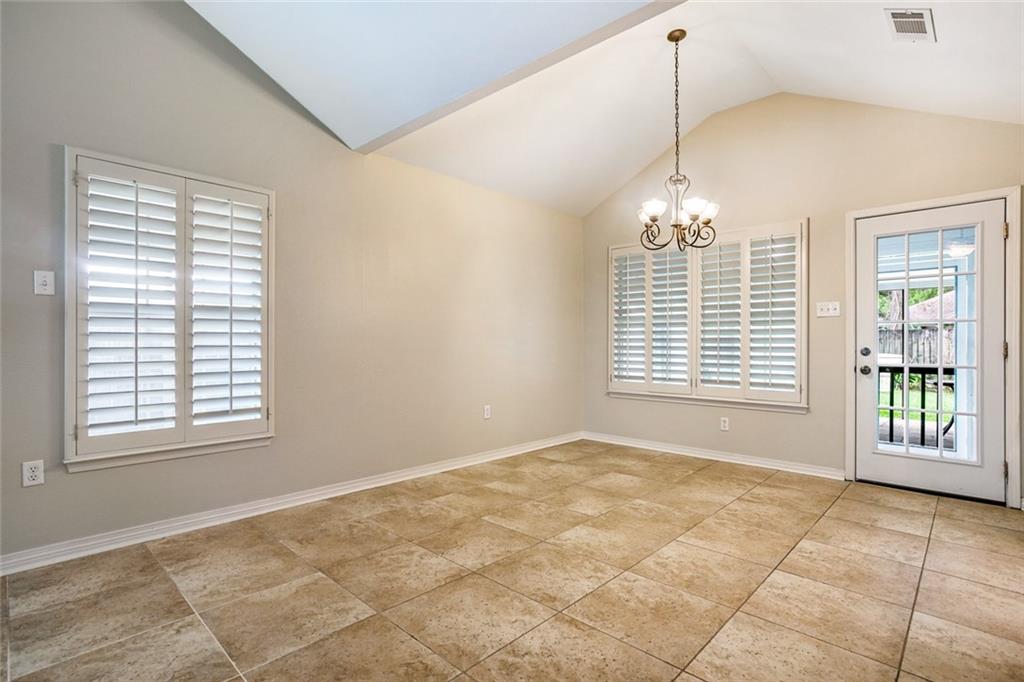 610 BON TEMPS ROULE None