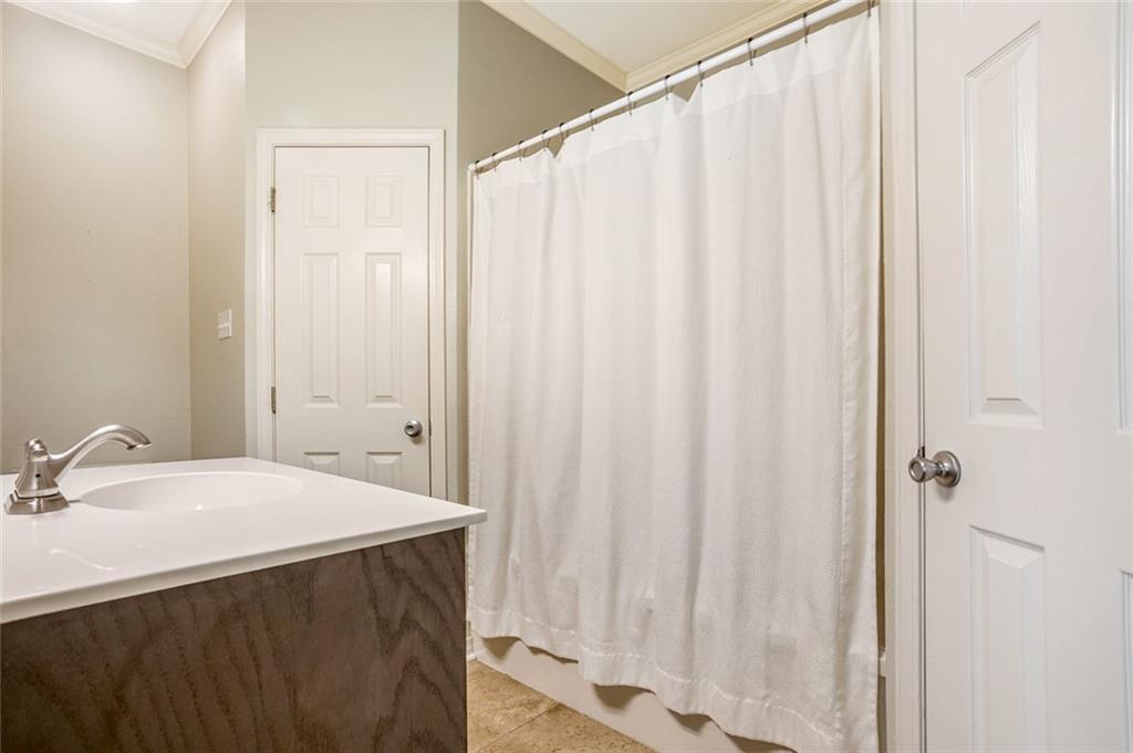 610 BON TEMPS ROULE None