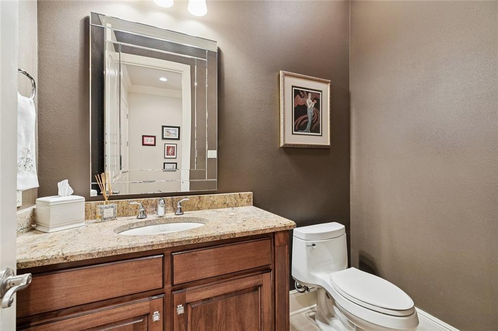 518 NORTHWOODS Drive