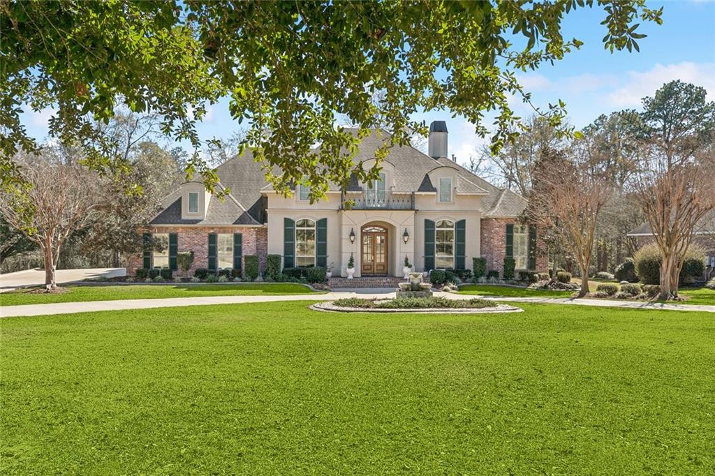 518 NORTHWOODS Drive