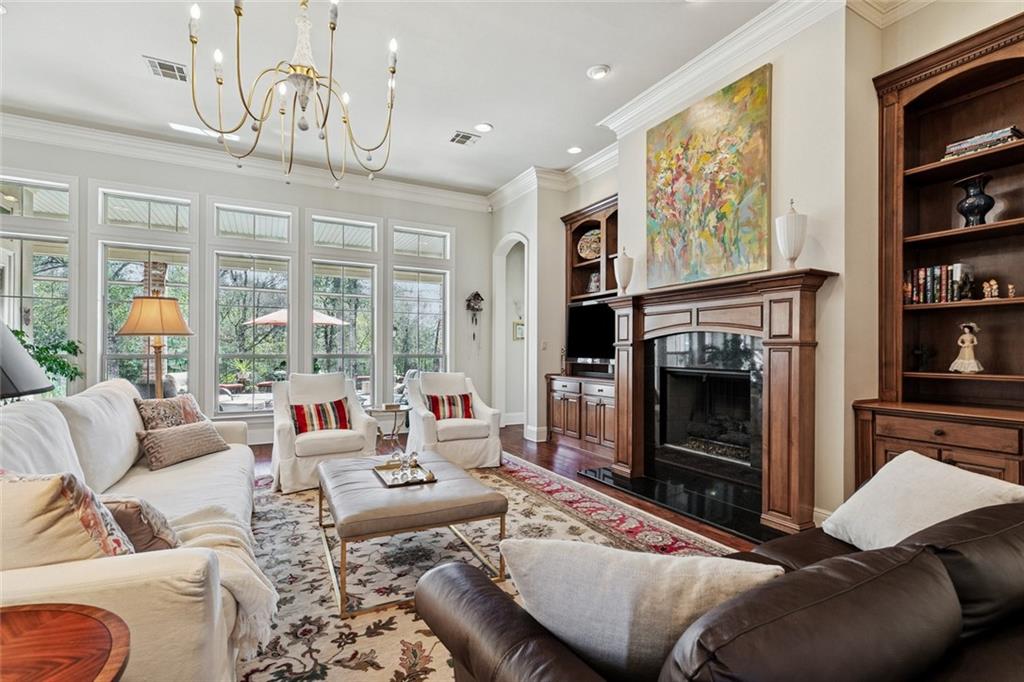 518 NORTHWOODS Drive